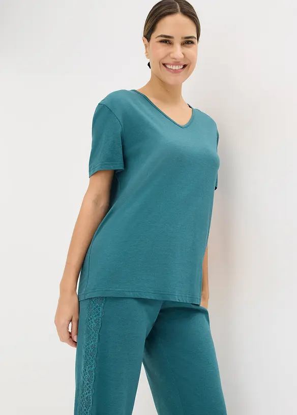 Pyjama mit Viskose und Spitze, bonprix