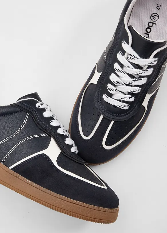 Sneaker im Retrolook, bonprix