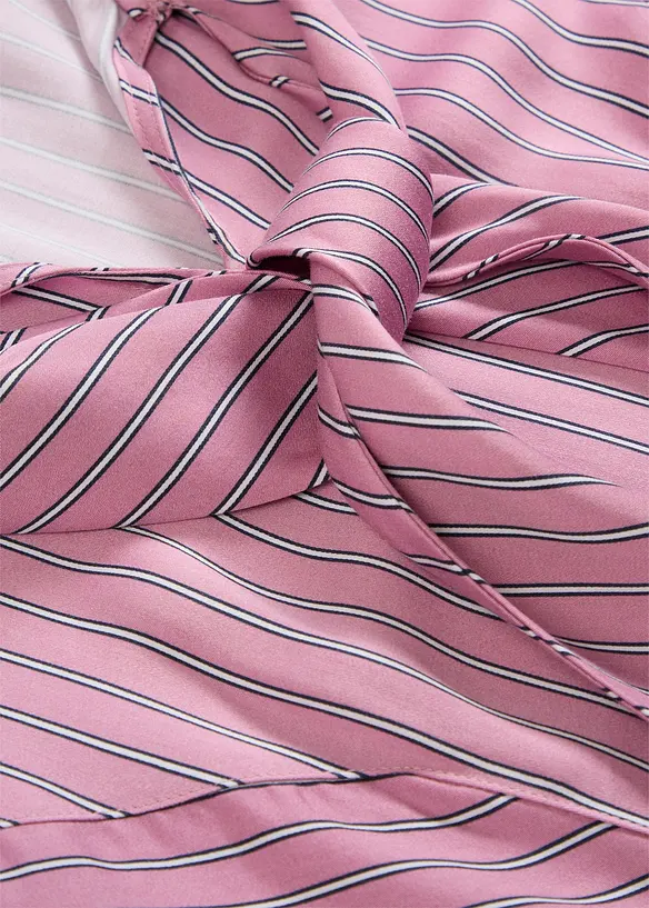 Schluppenbluse aus softem Modal, bonprix