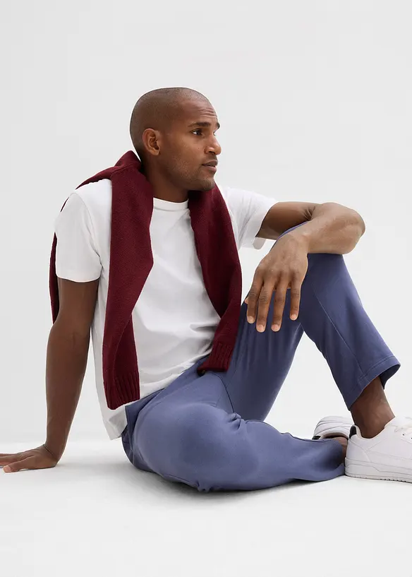 Pantalon de jogging 100% coton avec d&eacute;tails sportifs, bonprix