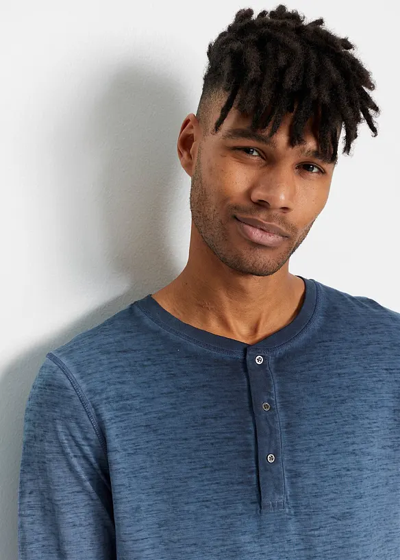 T-shirt manches longues &agrave; col tunisien aspect d&eacute;lav&eacute;, bonprix