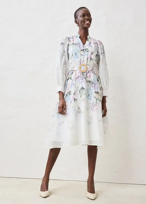 Robe midi en ramie avec ceinture (ens. 2 pces), bonprix