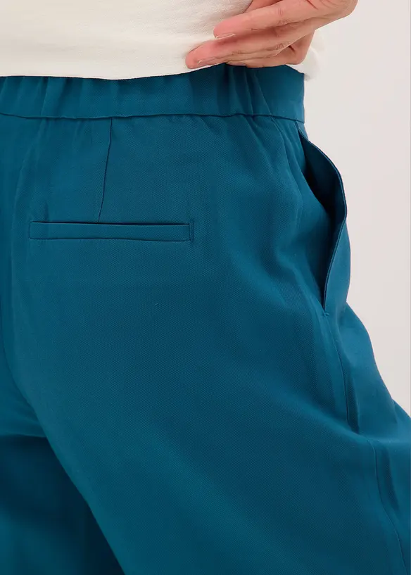 Pantalon large et l&eacute;ger &agrave; pinces, bonprix