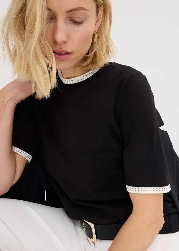 T-shirt &agrave; liser&eacute;s en dentelle, bonprix