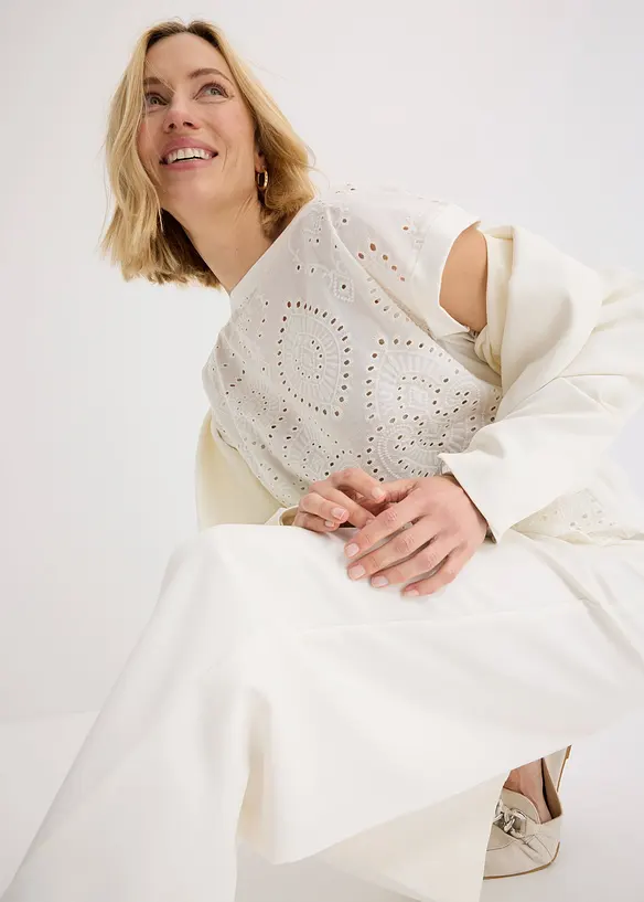 T-shirt &agrave; broderies anglaises, bonprix