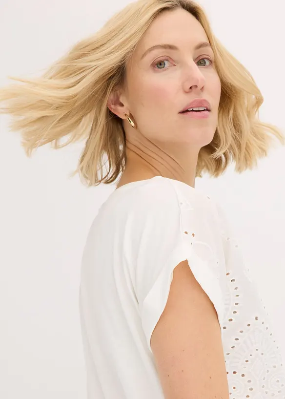 T-shirt &agrave; broderies anglaises, bonprix