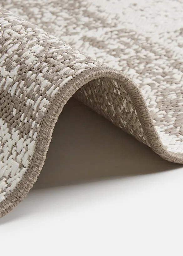 Tapis int&eacute;rieur et ext&eacute;rieur r&eacute;versible motif graphique, bonprix