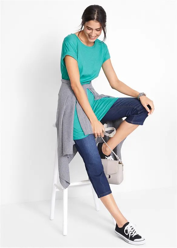 T-shirt long et boxy &agrave; manches courtes, bonprix