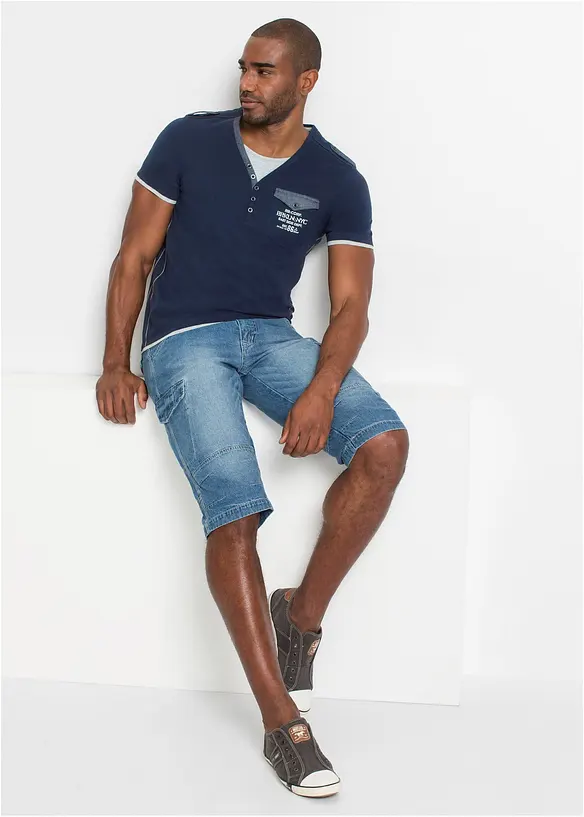 Bermuda long poches cargo en denim l&eacute;ger, coupe loose, bonprix