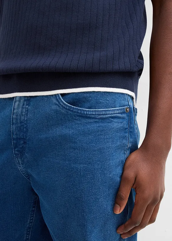 Polo &agrave; d&eacute;tails contrastants, bonprix