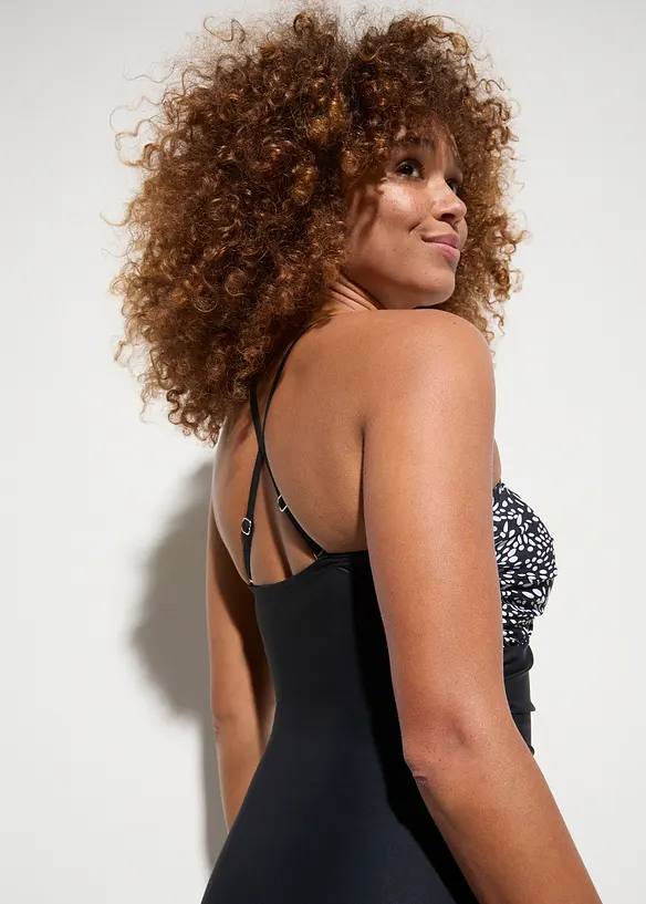 Medium Shape-Badeanzug mit Wickeloptik, bonprix