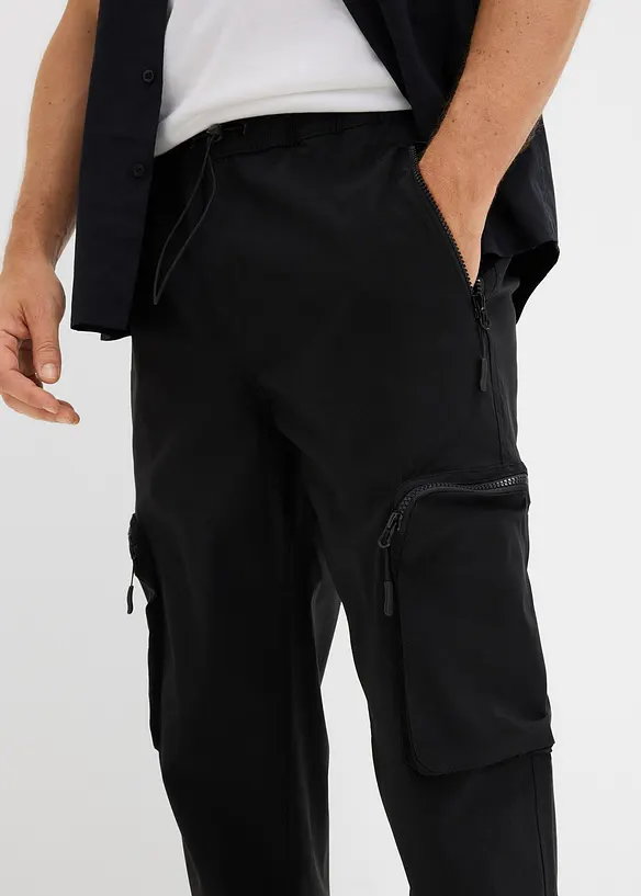 Regular Fit Superstretch-Cargohose mit Rei&szlig;verschlusstaschen, Straight, bonprix