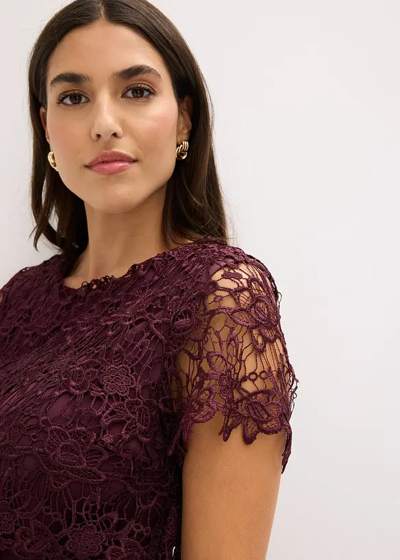 Robe midi avec empi&egrave;cement dentelle, bonprix