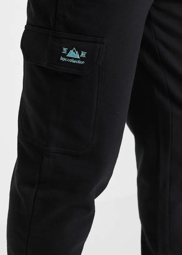 Jogginghose mit Cargotaschen, bonprix