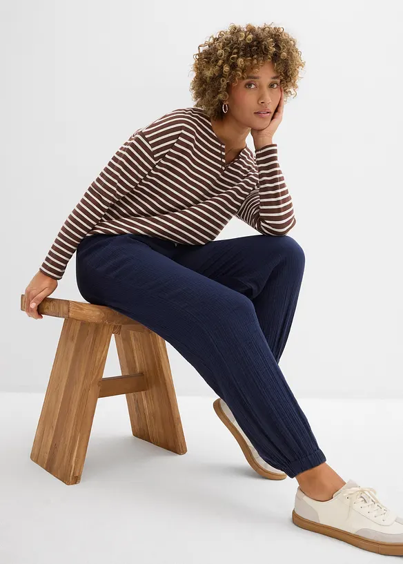 Pantalon en gaze de coton avec ceinture smock&eacute;e, bonprix