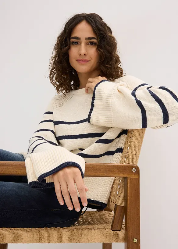 Pullover mit  kontrastfarbigen Streifen, bonprix