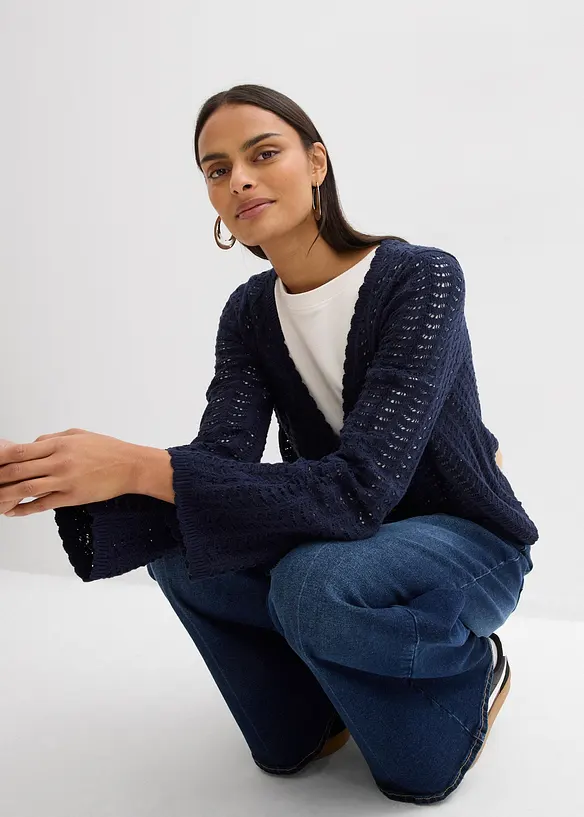Strickjacke mit Lochmuster, bonprix