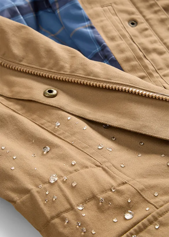 Veste d&eacute;perlante avec doublure &agrave; carreaux, bonprix