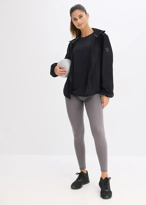 Leichte Sportjacke, schnelltrocknend, bonprix