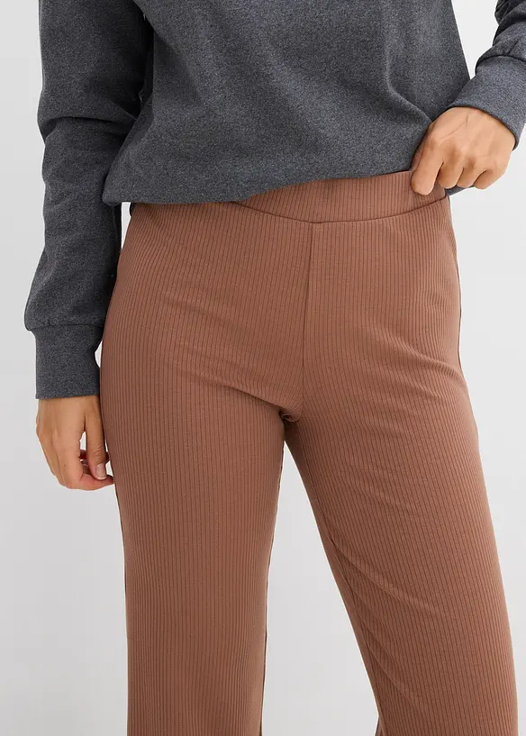 Verk&uuml;rzte Ripp-Leggings aus Viskosemix, bonprix