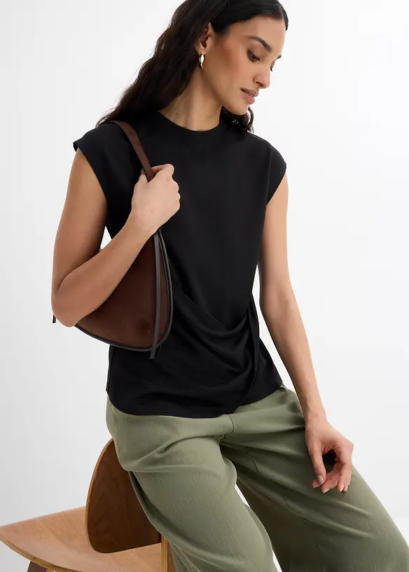 Shirt mit asymmetrischem Saum aus Viskose-Mix, bonprix