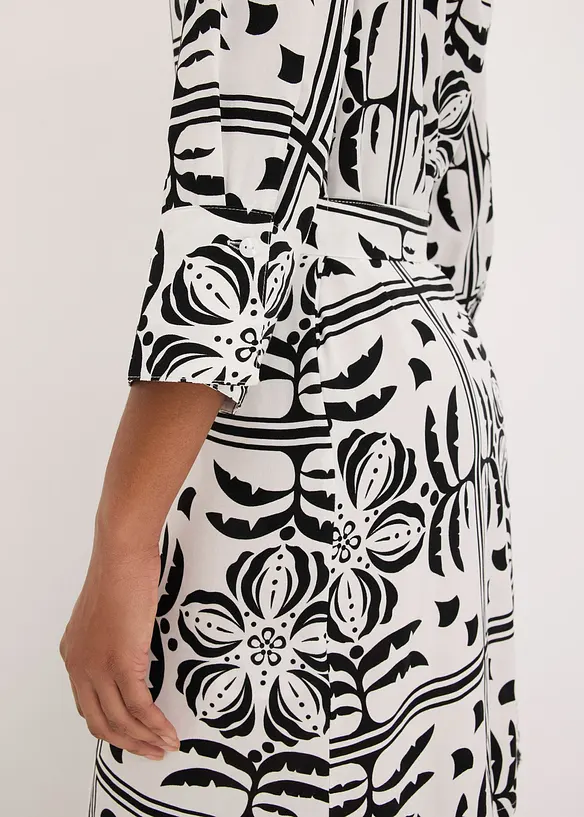 Hemdblusenkleid aus flie&szlig;ender Viskose, bonprix