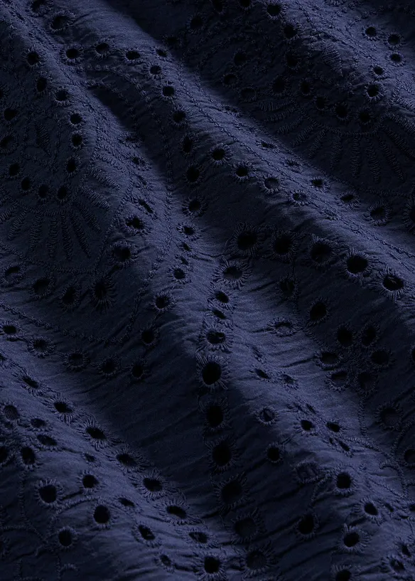 Shirt mit Lochspitze, bonprix