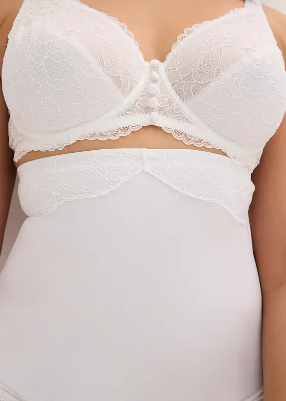 Slip sculptant taille haute, maintien mod&eacute;r&eacute;, bonprix