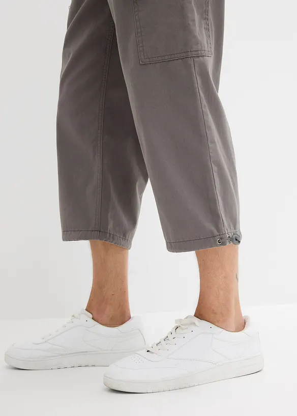 Pantalon 3/4 100% coton, taille &eacute;lastiqu&eacute;e et poches cargo, bonprix
