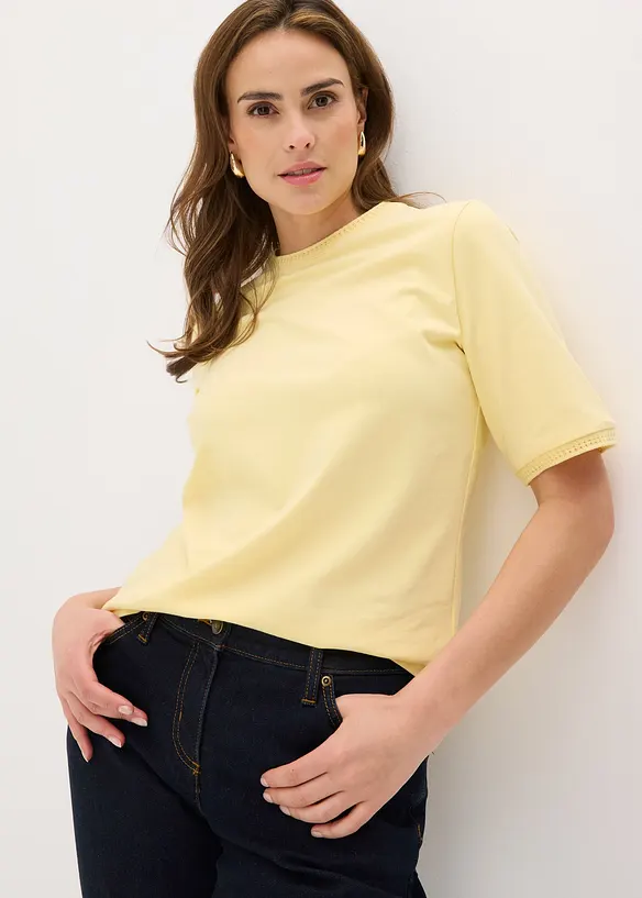 T-shirt &agrave; liser&eacute;s en dentelle, bonprix