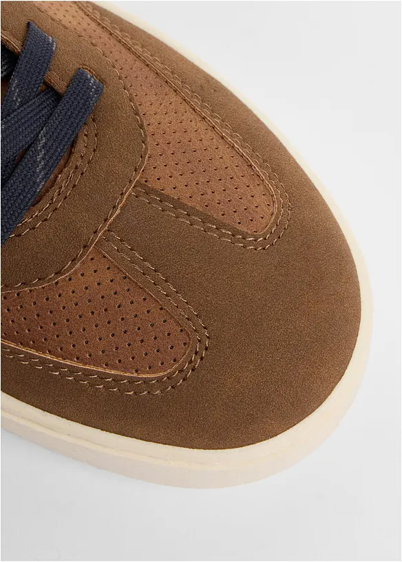 Bugatti Sneaker, Bugatti