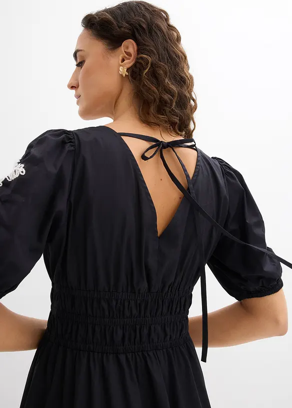 Robe midi brod&eacute;e, bonprix