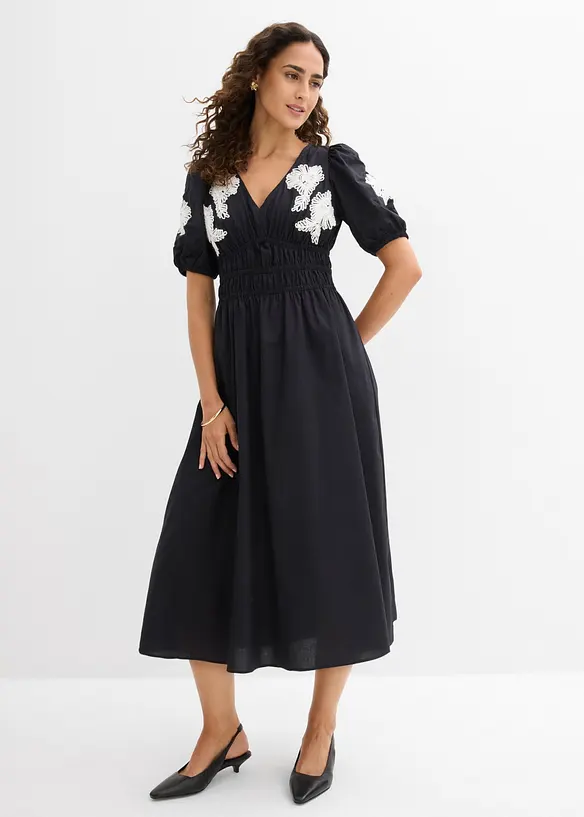 Robe midi brod&eacute;e, bonprix