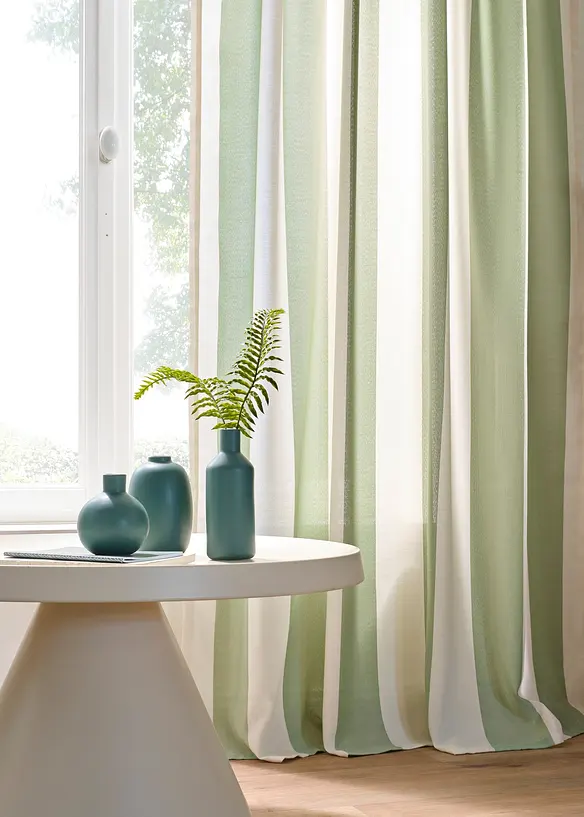 Vorhang mit Streifen und recyceltem Polyester, auch in extra lang (1er Pack), bonprix