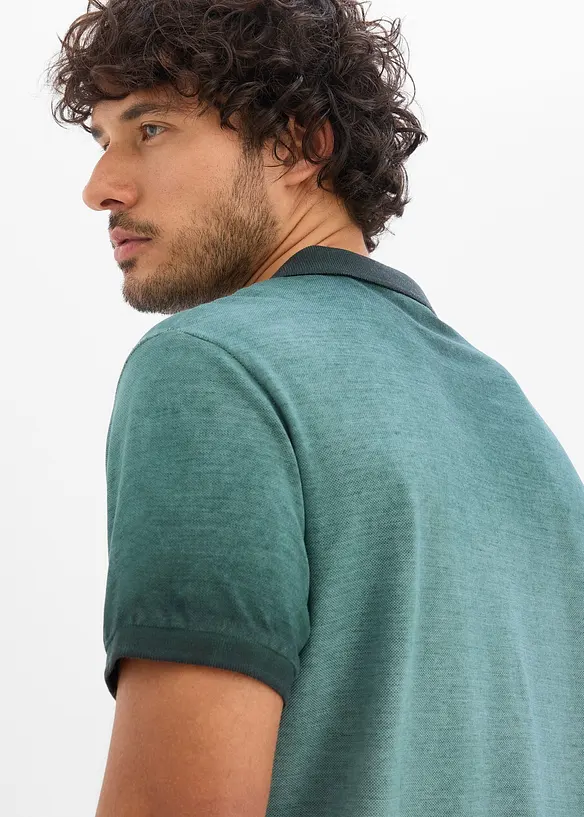 Polo piqu&eacute; aspect d&eacute;lav&eacute;, bonprix