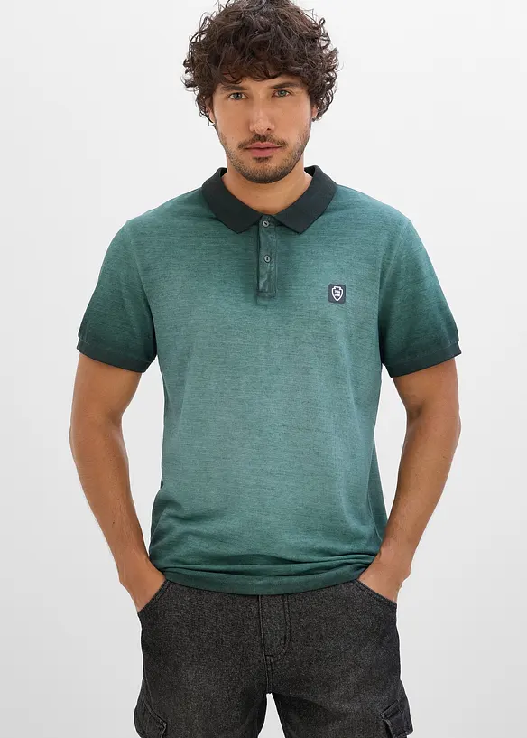 Polo piqu&eacute; aspect d&eacute;lav&eacute;, bonprix