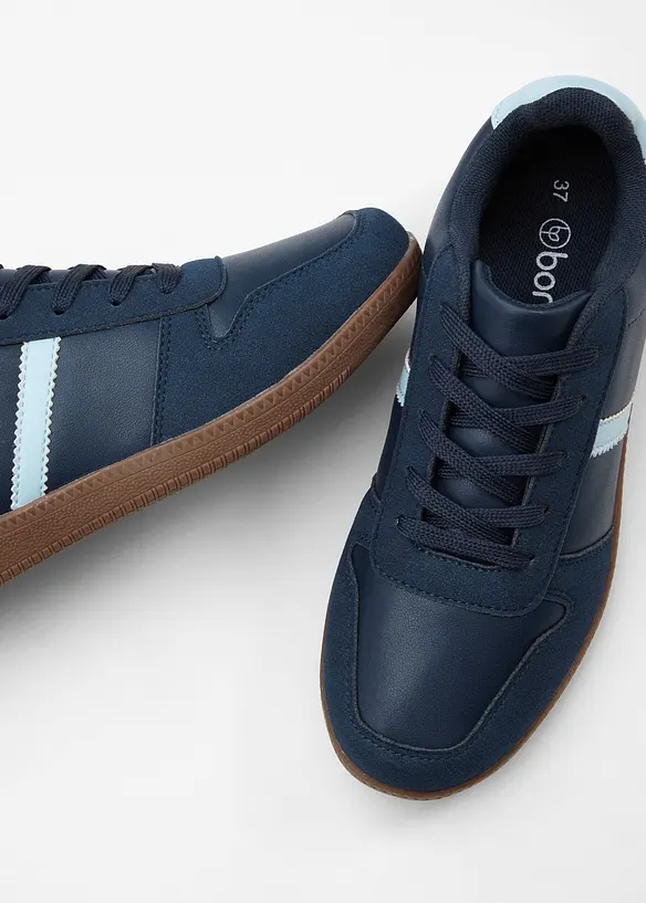 Sneaker im Retrolook, bonprix