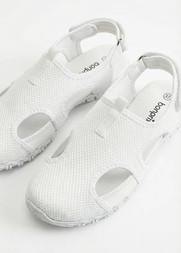 Trekkingsandalen mit Profilsohle, bonprix