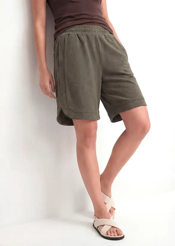 Weite Sweat-Shorts  aus Baumwoll-Mix, bonprix