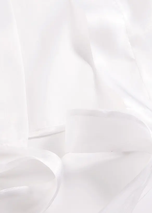 Bolero aus feinem T&uuml;ll mit Binde-Detail, bonprix