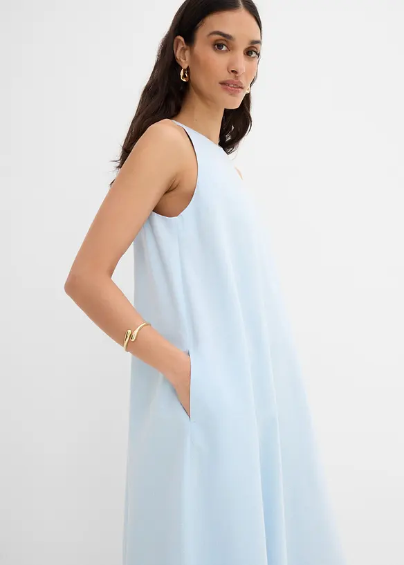 Robe midi fluide et &eacute;vas&eacute;e, bonprix