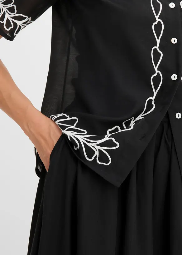 Bluse mit Stickerei, bonprix