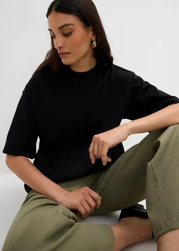 T-shirt oversize 100% coton &agrave; base asym&eacute;trique, bonprix