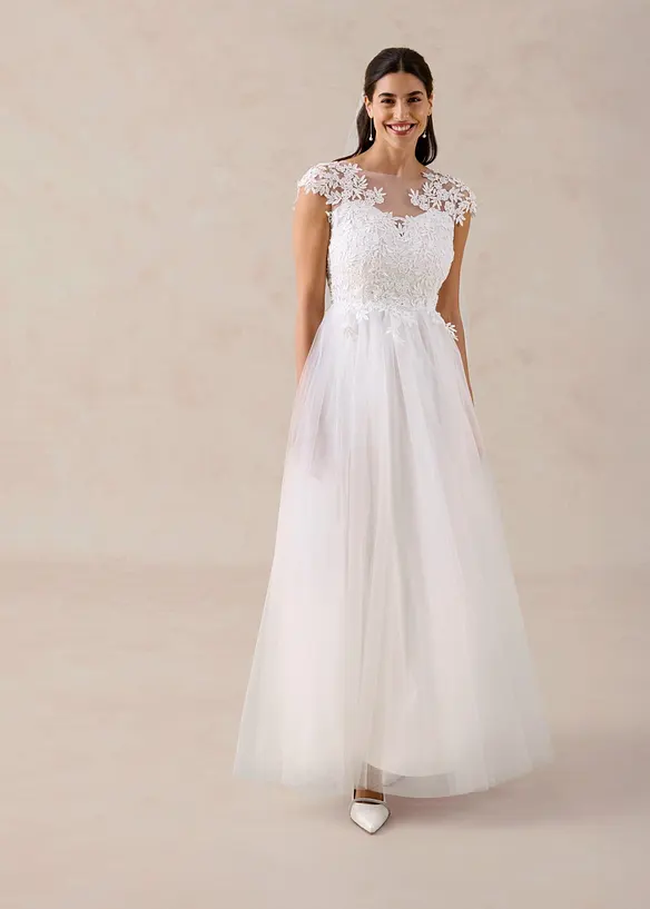 Robe de mari&eacute;e en tulle d&eacute;licat et dentelle, bonprix