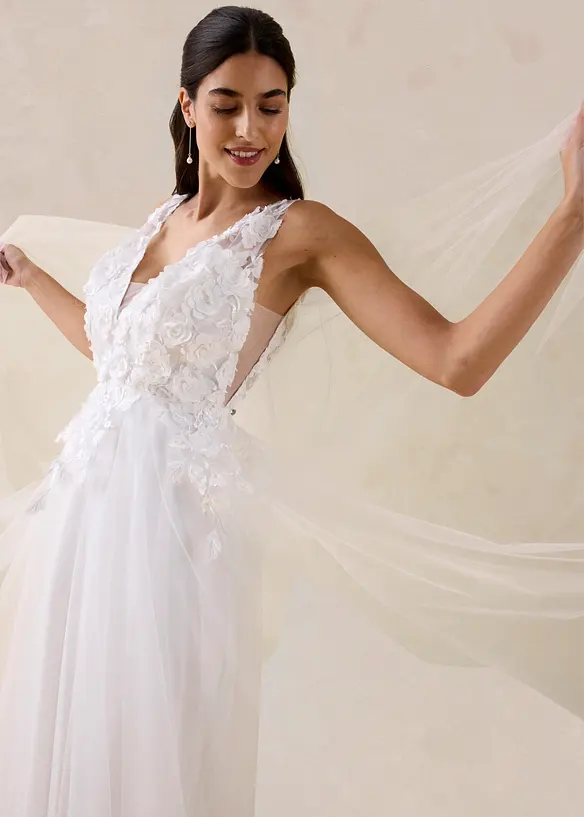 Robe de mari&eacute;e en tulle avec fleurs appliqu&eacute;es, bonprix