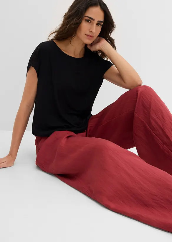 Sommerliche Bundfaltenhose aus Viskose-Mix, bonprix