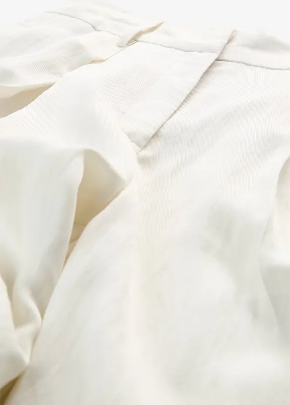 Sommerliche Bundfaltenhose aus Viskose-Mix, bonprix