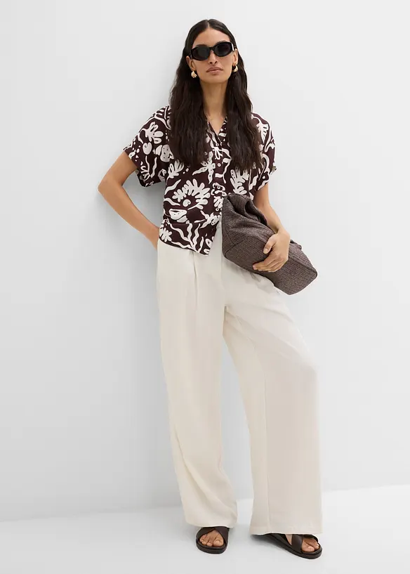 Sommerliche Bundfaltenhose aus Viskose-Mix, bonprix