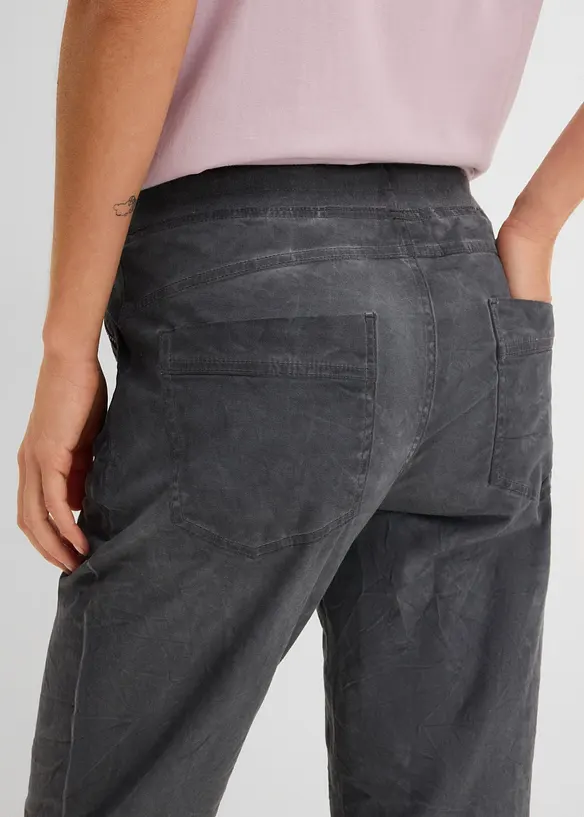 Pantalon 3/4 avec cordon contrastant, bonprix