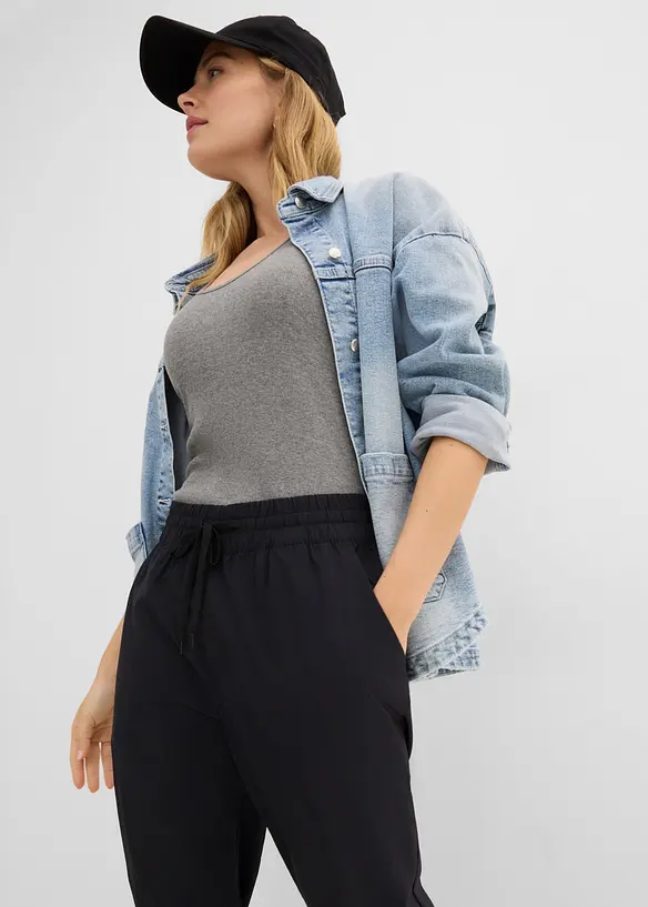 Pantalon fonctionnelle, longueur corsaire, s&eacute;chage rapide, bonprix